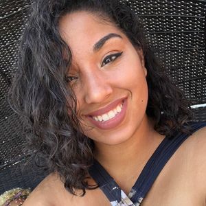 Meet your Posher, Whitney